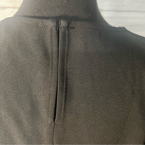 Lark & Ro Classic CrewNeck Black Sheath Dress with Puffed Sleeves - Picture 6 of 8